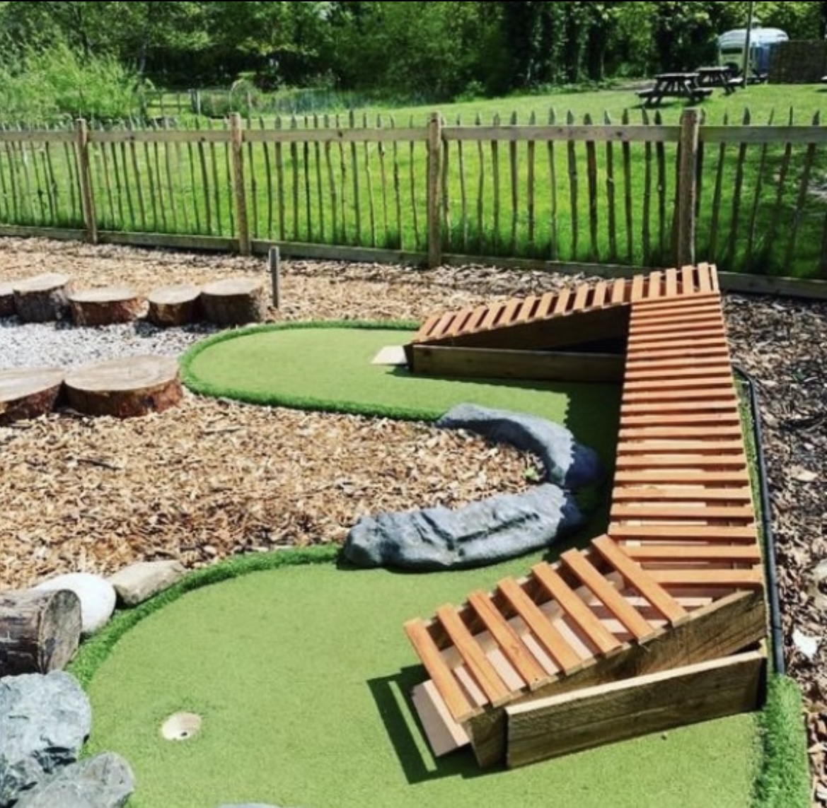 Adventure Golf Course in Wokingham and Reading  | Dinton Adventure Golf gallery image 8