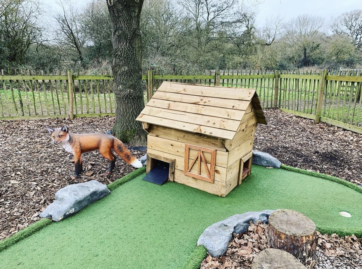 Adventure Golf Course in Wokingham and Reading  | Dinton Adventure Golf gallery image 9